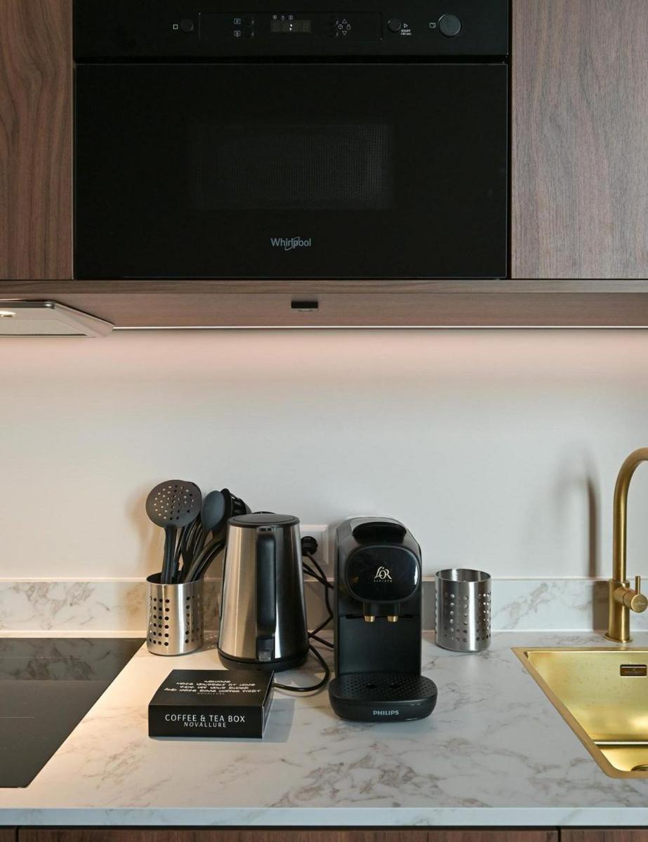 Novallure Downtown - Short Stay Apartments Den Haag Ruang foto