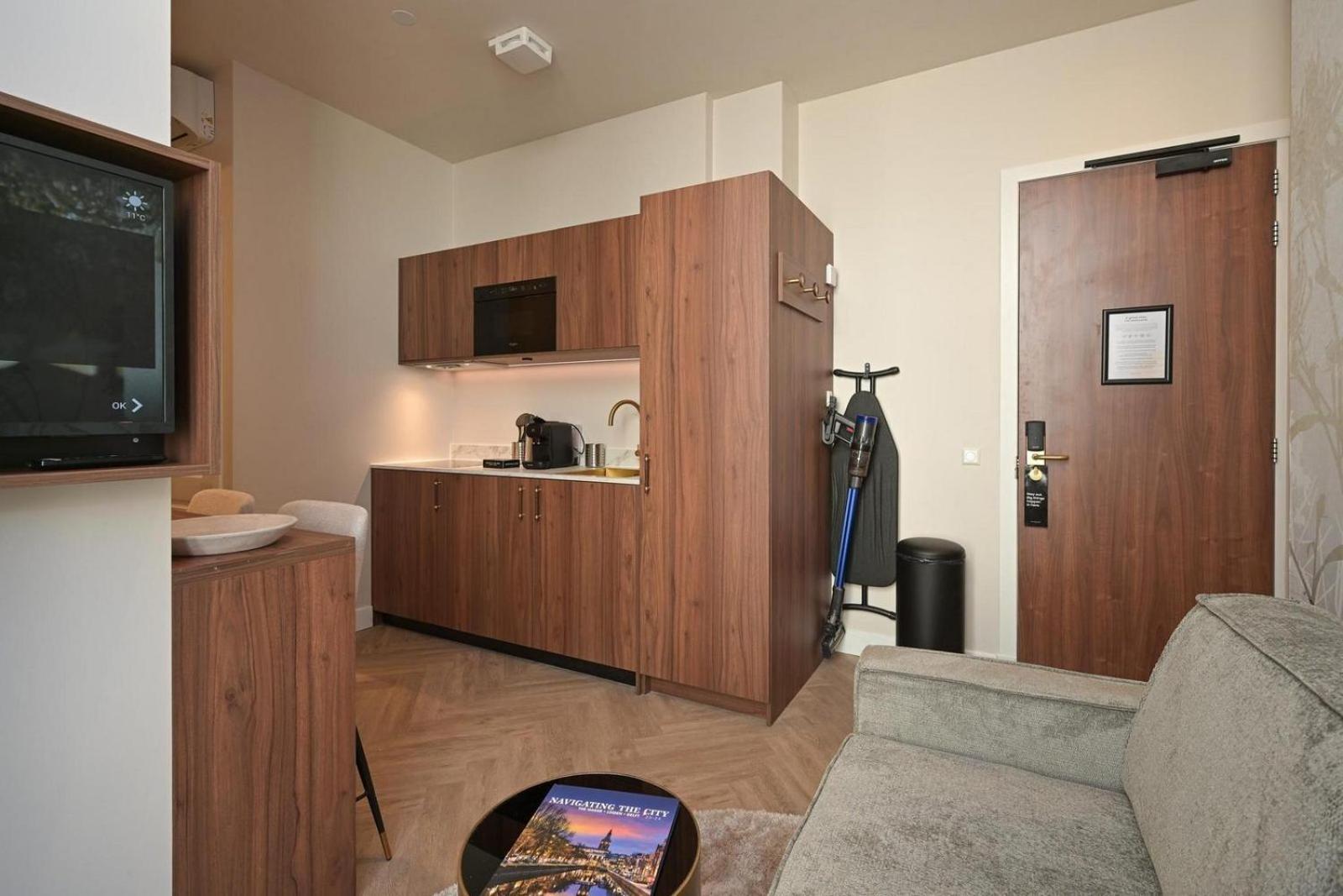 Novallure Downtown - Short Stay Apartments Den Haag Ruang foto