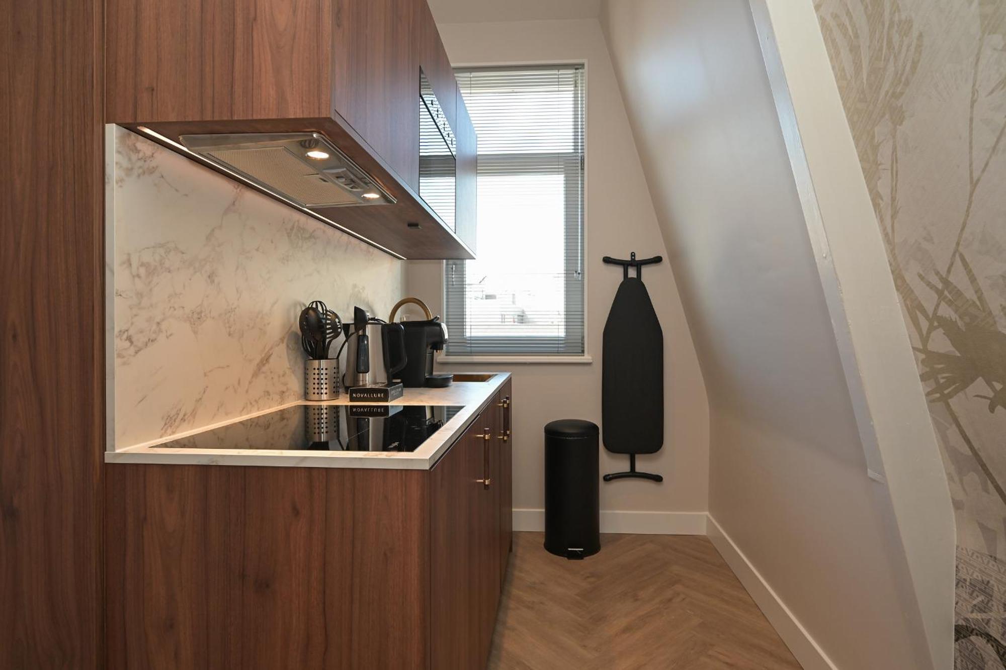 Novallure Downtown - Short Stay Apartments Den Haag Bagian luar foto