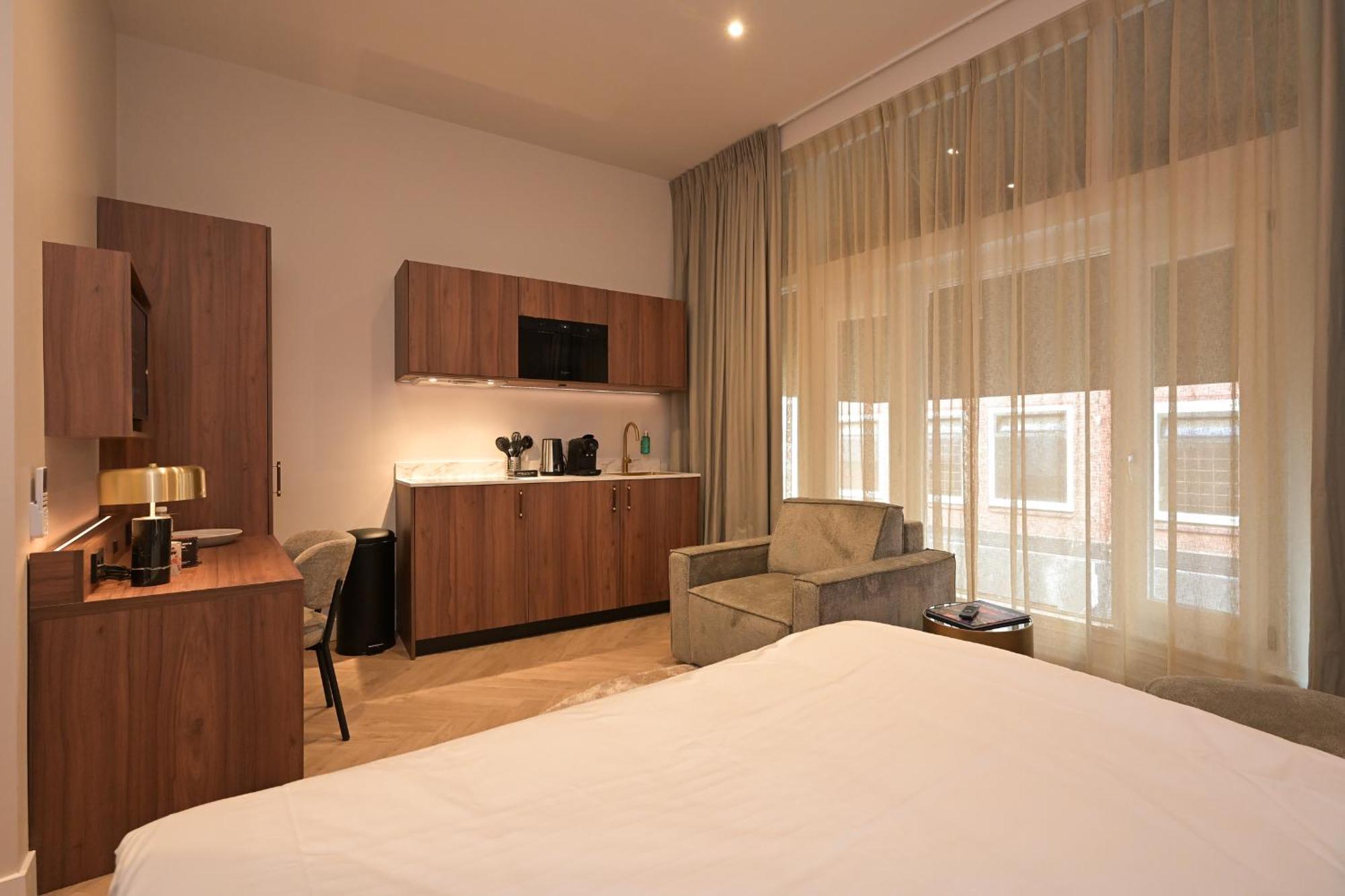 Novallure Downtown - Short Stay Apartments Den Haag Bagian luar foto