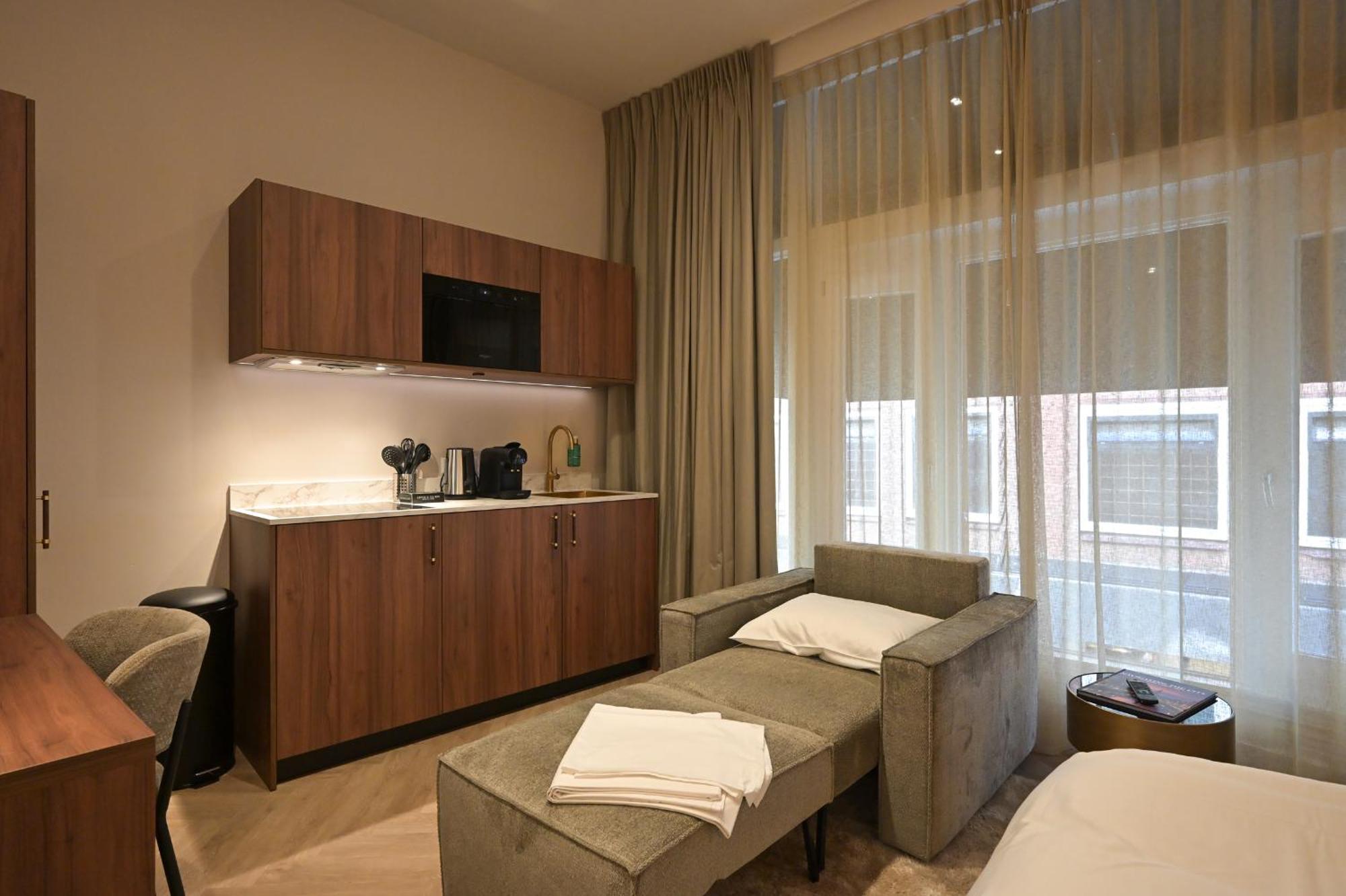 Novallure Downtown - Short Stay Apartments Den Haag Bagian luar foto