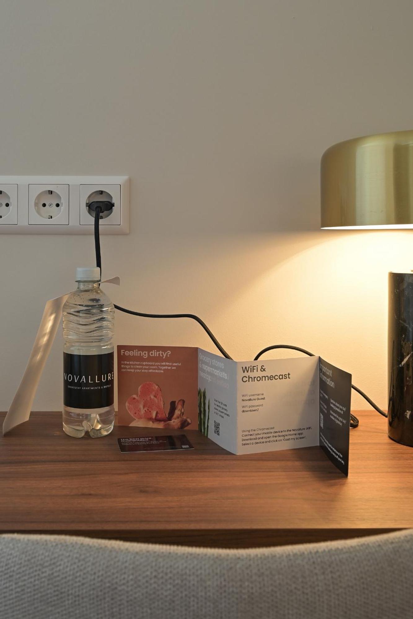 Novallure Downtown - Short Stay Apartments Den Haag Bagian luar foto